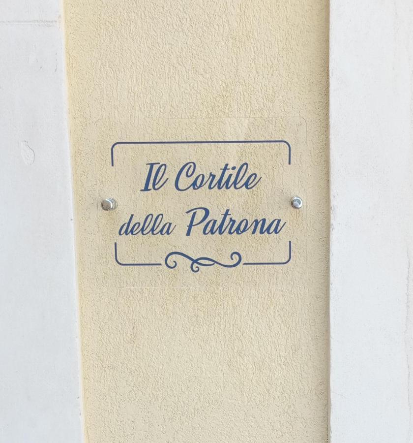 Il Cortile Della Patrona Leilighet Syracuse Eksteriør bilde