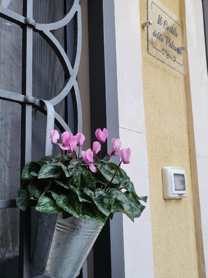 Il Cortile Della Patrona Leilighet Syracuse Eksteriør bilde